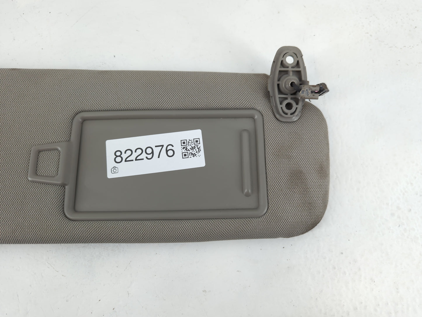 2015-2020 Kia Sedona Sun Visor Shade Replacement Passenger Right Mirror Fits Fits 2015 2016 2017 2018 2019 2020 OEM Used Aut