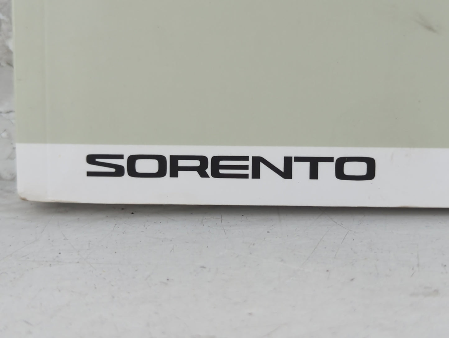 2018 Kia Sorento Owners Manual Book Guide P/N:JXG5-EU70D OEM Used Auto Parts - Oemusedautoparts1.com