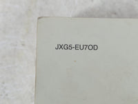 2018 Kia Sorento Owners Manual Book Guide P/N:JXG5-EU70D OEM Used Auto Parts - Oemusedautoparts1.com