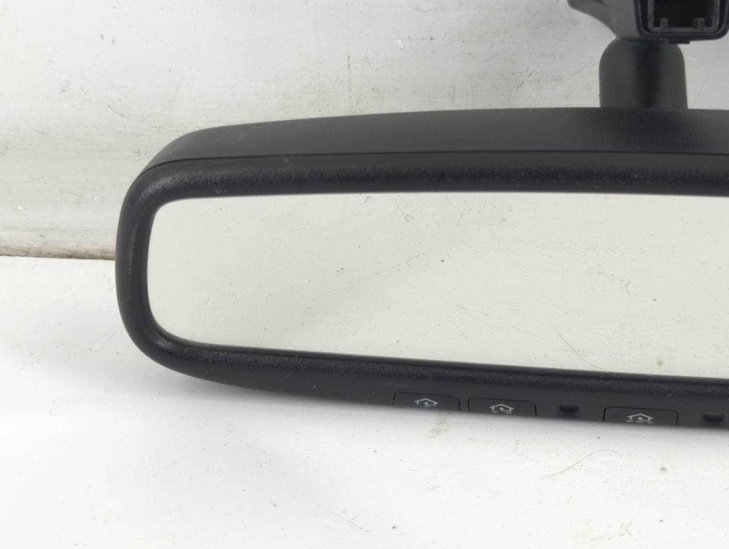 2016-2020 Kia Sorento Interior Rear View Mirror Replacement OEM P/N:E11026006 Fits OEM Used Auto Parts - Oemusedautoparts1.c