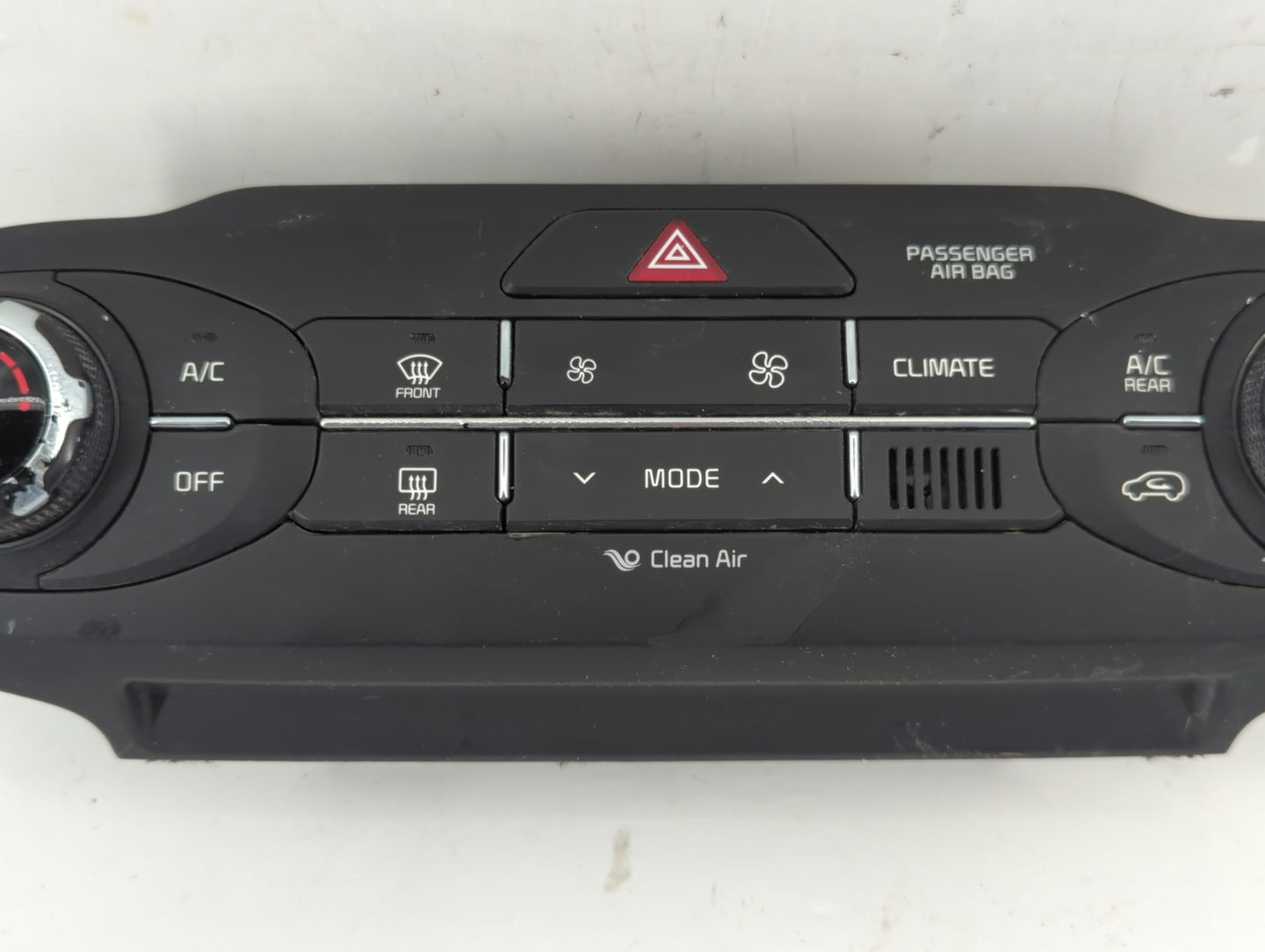 2016-2018 Kia Sorento Climate Control Module Temperature AC/Heater Replacement P/N:97250-C6560 Fits Fits 2016 2017 2018 OEM 