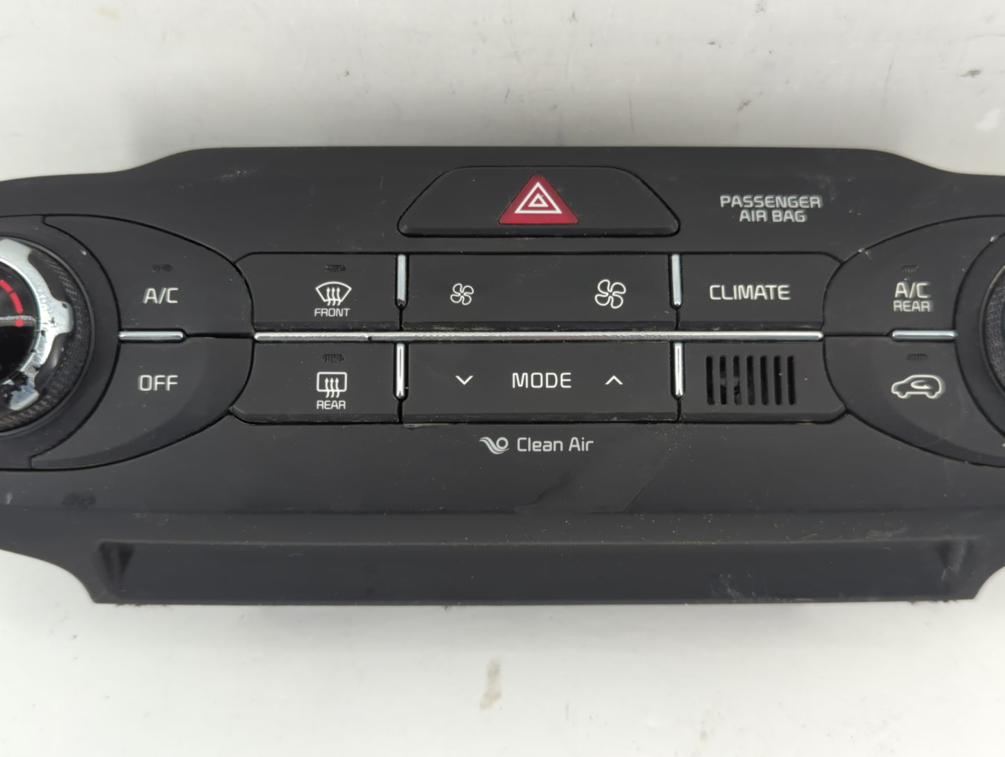 2016-2018 Kia Sorento Climate Control Module Temperature AC/Heater Replacement P/N:97250-C6560 Fits Fits 2016 2017 2018 OEM 