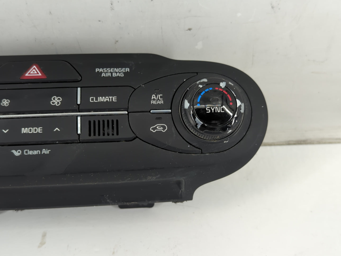 2016-2018 Kia Sorento Climate Control Module Temperature AC/Heater Replacement P/N:97250-C6560 Fits Fits 2016 2017 2018 OEM 