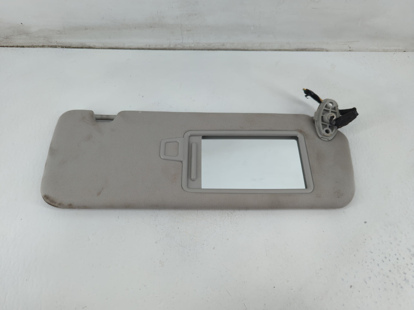 2016-2020 Kia Sorento Sun Visor Shade Replacement Passenger Right Mirror Fits Fits 2016 2017 2018 2019 2020 OEM Used Auto Pa