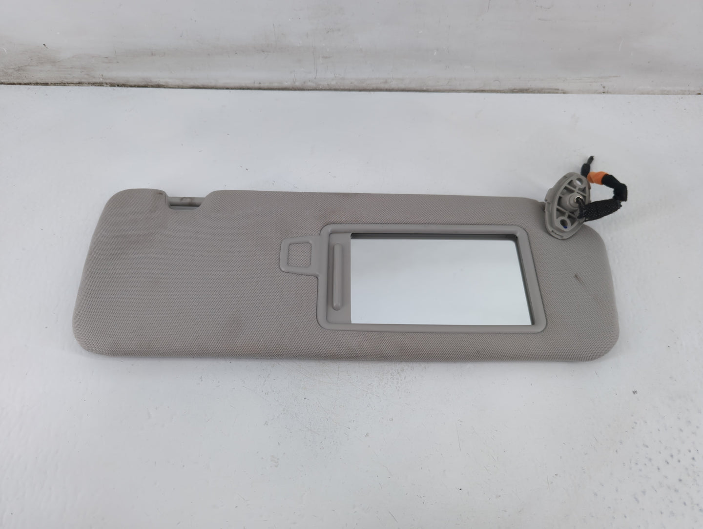2016-2020 Kia Sorento Sun Visor Shade Replacement Passenger Right Mirror Fits Fits 2016 2017 2018 2019 2020 OEM Used Auto Pa