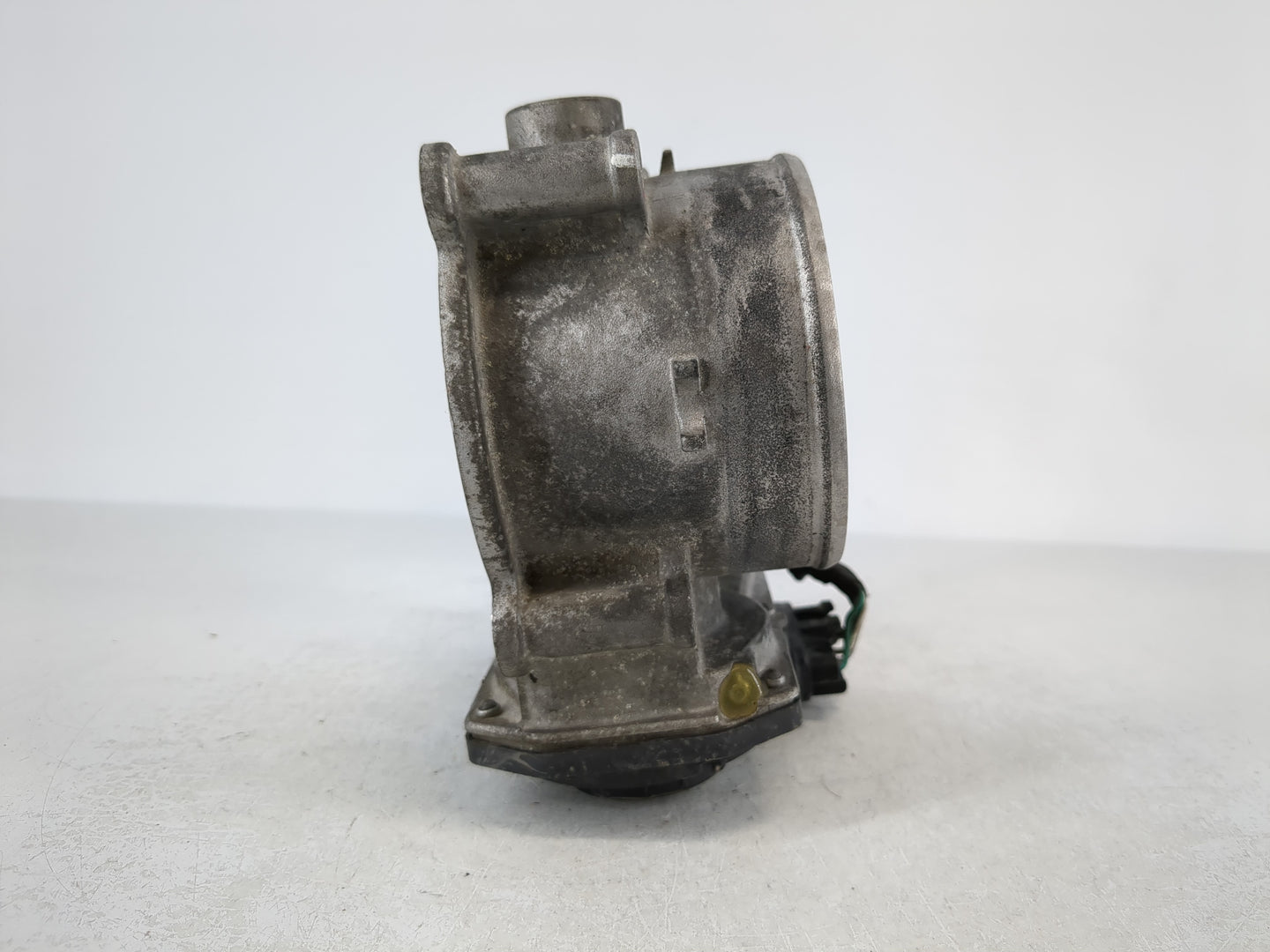 2014-2018 Kia Sorento Throttle Body P/N:35100-3CAA0 Fits Fits 2012 2013 2014 2015 2016 2017 2018 OEM Used Auto Parts - Oemus