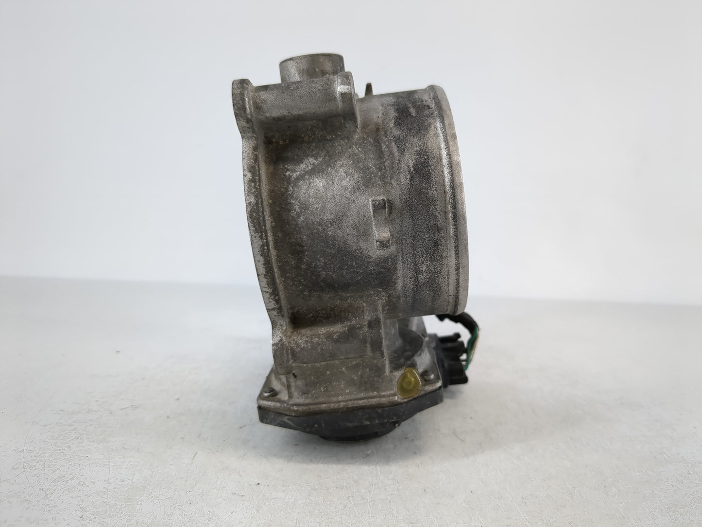 2014-2018 Kia Sorento Throttle Body P/N:35100-3CAA0 Fits Fits 2012 2013 2014 2015 2016 2017 2018 OEM Used Auto Parts - Oemus