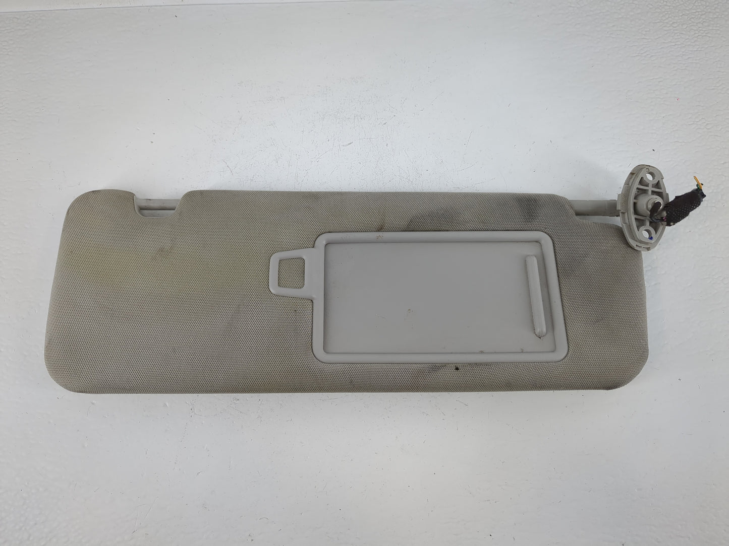 2016-2020 Kia Sorento Sun Visor Shade Replacement Passenger Right Mirror Fits Fits 2016 2017 2018 2019 2020 OEM Used Auto Pa
