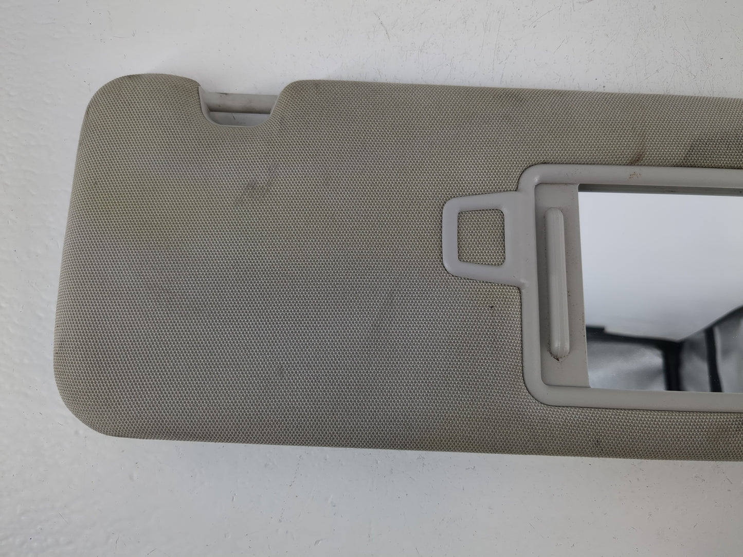2016-2020 Kia Sorento Sun Visor Shade Replacement Passenger Right Mirror Fits Fits 2016 2017 2018 2019 2020 OEM Used Auto Pa