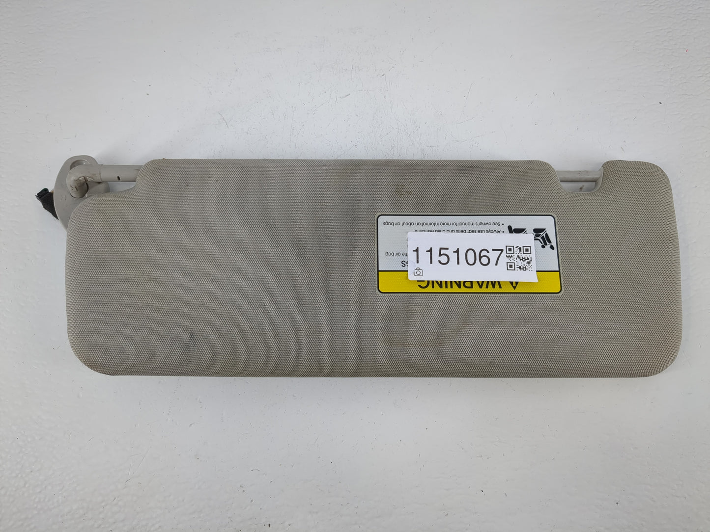 2016-2020 Kia Sorento Sun Visor Shade Replacement Passenger Right Mirror Fits Fits 2016 2017 2018 2019 2020 OEM Used Auto Pa