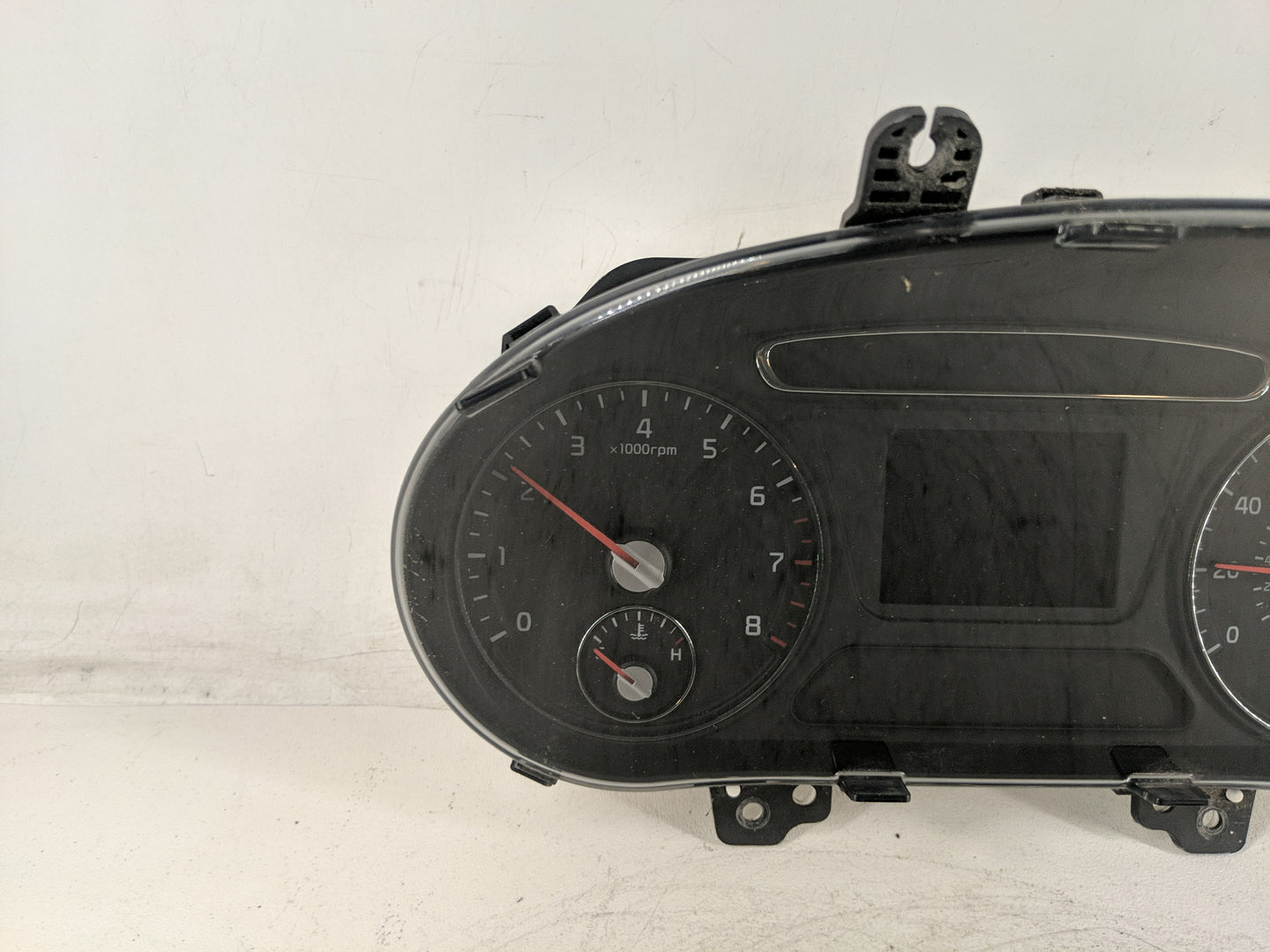 2016-2018 Kia Sorento Instrument Cluster Speedometer Gauges Fits Fits 2016 2017 2018 OEM Used Auto Parts - Oemusedautoparts1