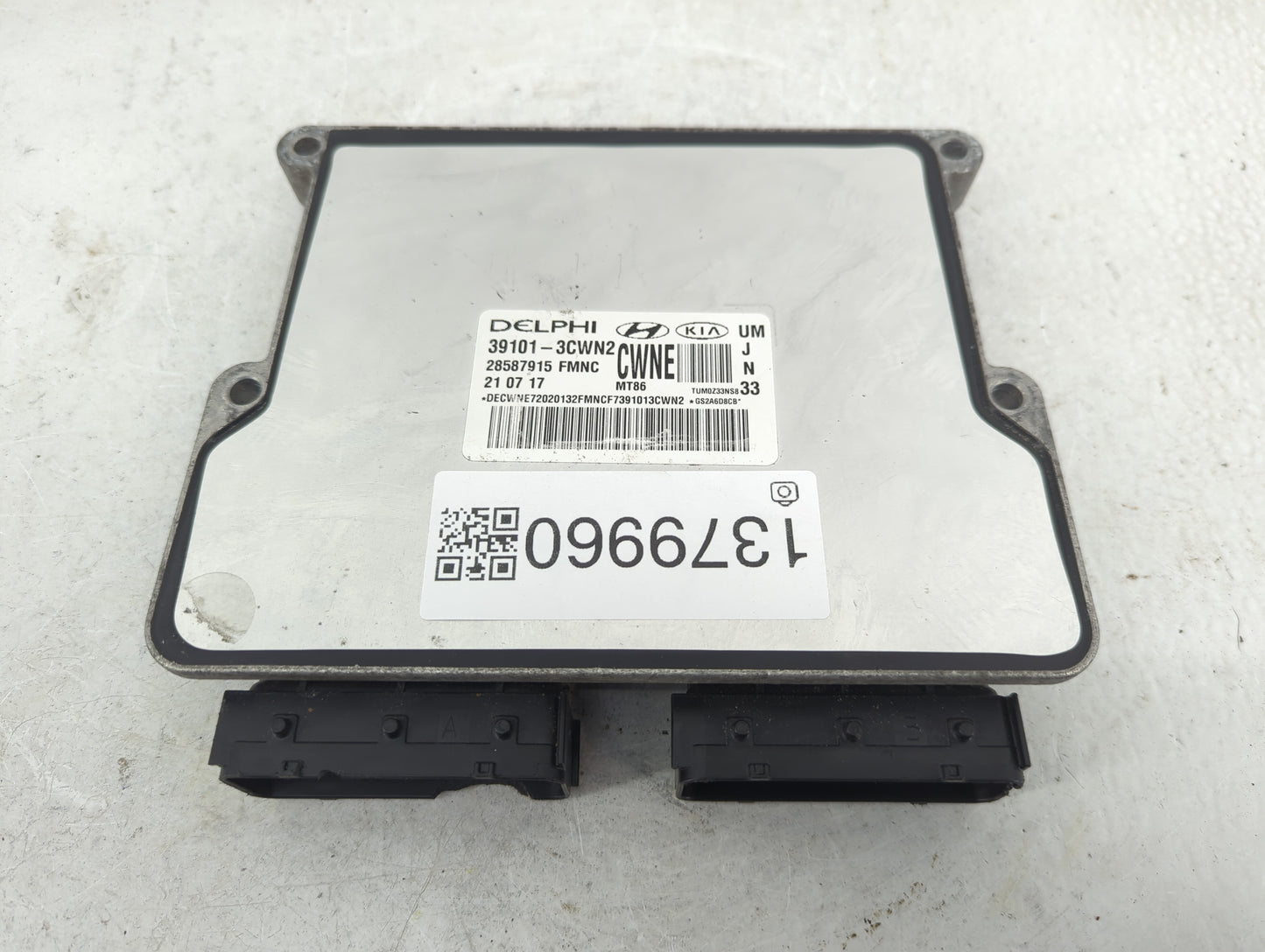 2016-2018 Kia Sorento PCM Engine Control Computer ECU ECM PCU OEM P/N:39101-3CWN2 Fits Fits 2016 2017 2018 OEM Used Auto Par