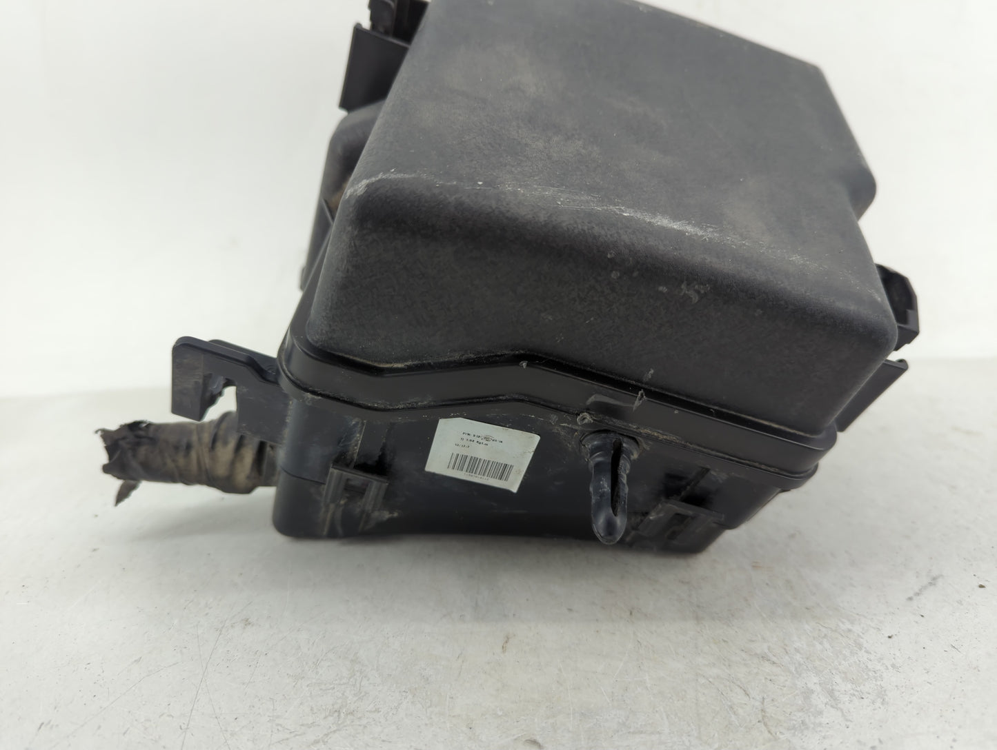 2016-2018 Kia Sorento Fusebox Fuse Box Panel Relay Module Fits Fits 2016 2017 2018 OEM Used Auto Parts - Oemusedautoparts1.c