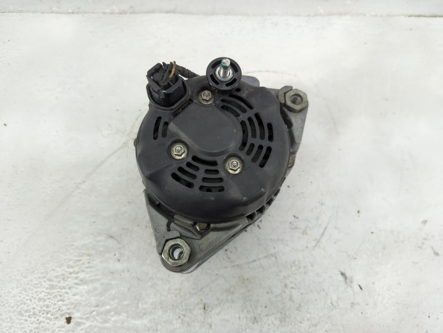 2011-2018 Kia Sorento Alternator Replacement Generator Charging Assembly Engine OEM P/N:104210-2870 37300-3C510 Fits OEM Use