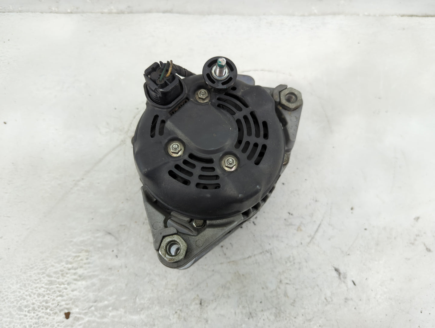 2011-2018 Kia Sorento Alternator Replacement Generator Charging Assembly Engine OEM P/N:104210-2870 37300-3C510 Fits OEM Use