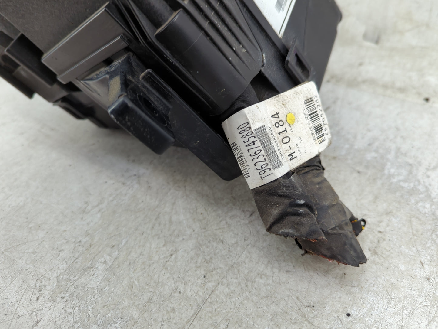 2016-2018 Kia Sorento Fusebox Fuse Box Panel Relay Module Fits Fits 2016 2017 2018 OEM Used Auto Parts - Oemusedautoparts1.c