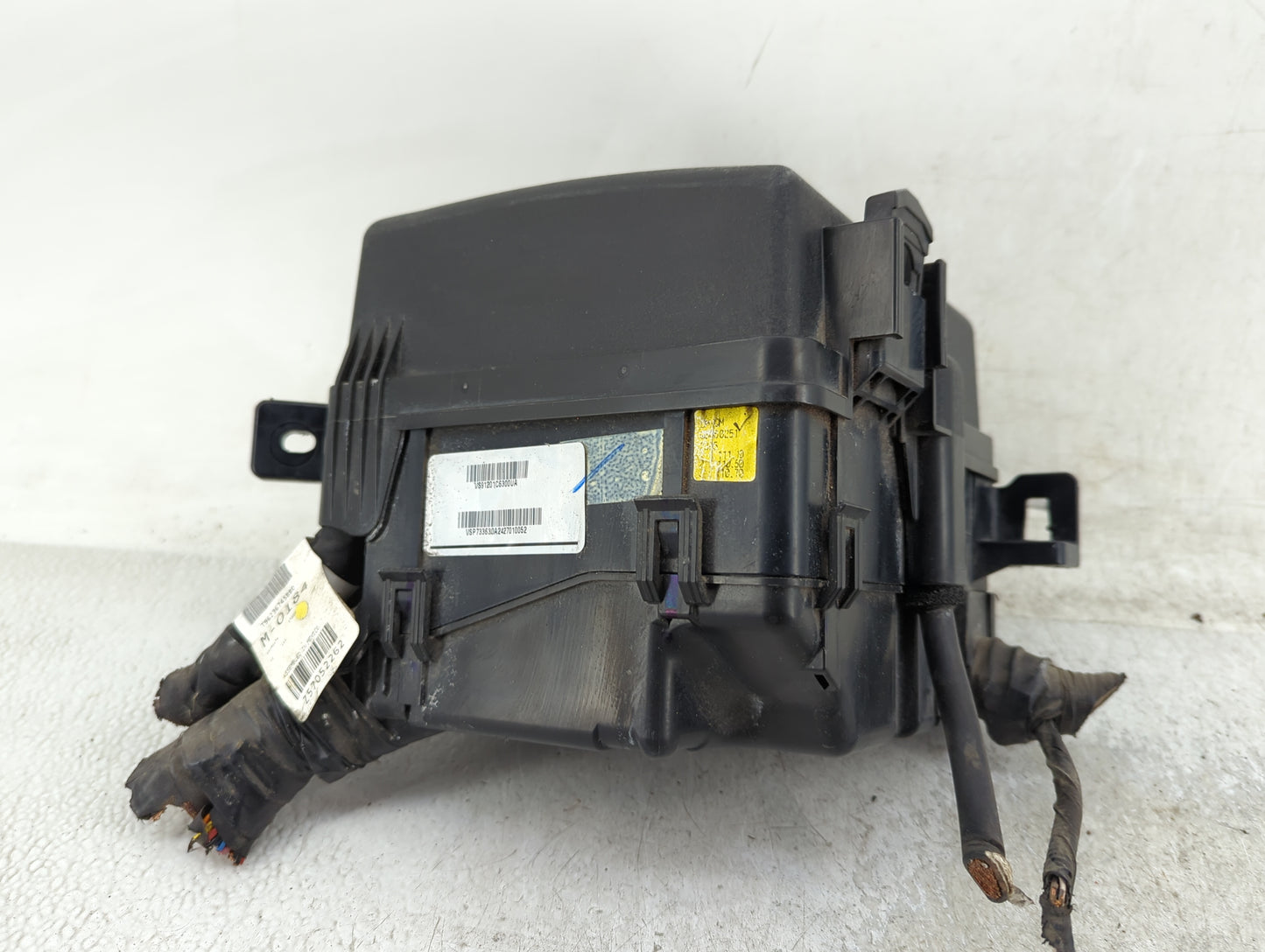 2016-2018 Kia Sorento Fusebox Fuse Box Panel Relay Module Fits Fits 2016 2017 2018 OEM Used Auto Parts - Oemusedautoparts1.c