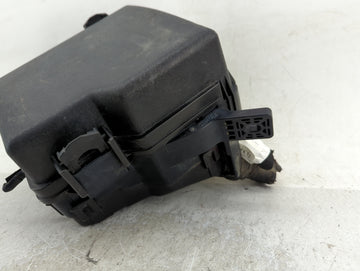 2016-2018 Kia Sorento Fusebox Fuse Box Panel Relay Module Fits Fits 2016 2017 2018 OEM Used Auto Parts