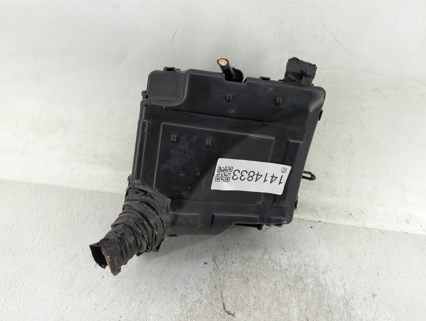 2016-2018 Kia Sorento Fusebox Fuse Box Panel Relay Module Fits Fits 2016 2017 2018 OEM Used Auto Parts - Oemusedautoparts1.c