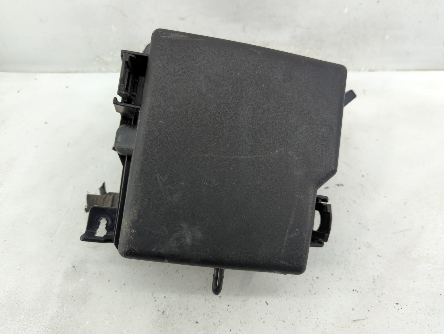 2016-2018 Kia Sorento Fusebox Fuse Box Panel Relay Module P/N:91941-C6020 Fits Fits 2016 2017 2018 OEM Used Auto Parts - Oem