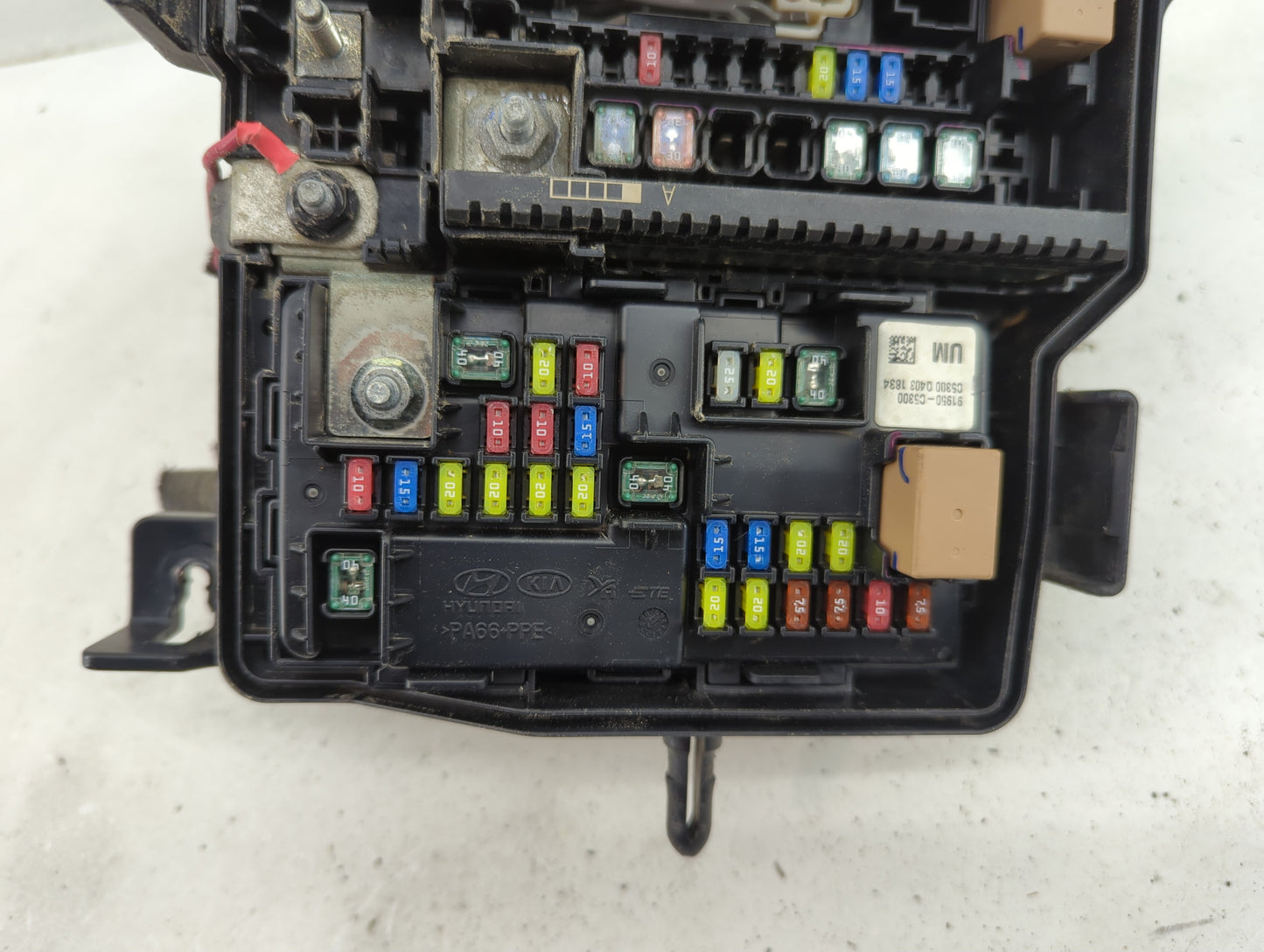 2016-2018 Kia Sorento Fusebox Fuse Box Panel Relay Module P/N:91941-C6020 Fits Fits 2016 2017 2018 OEM Used Auto Parts - Oem