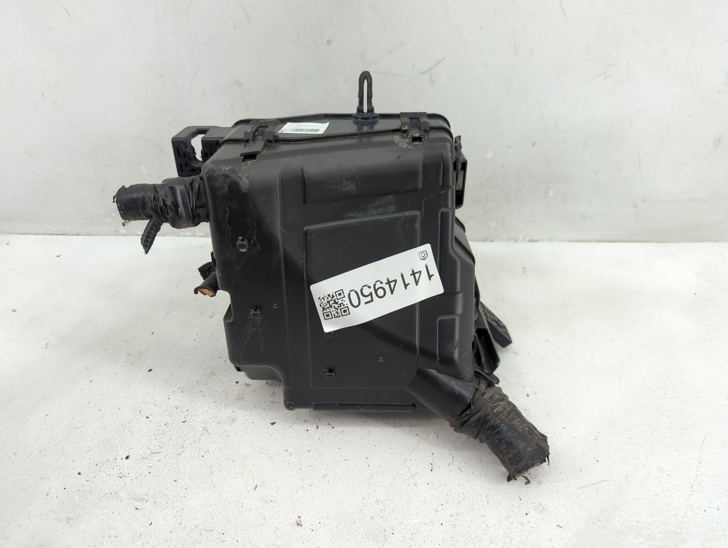 2016-2018 Kia Sorento Fusebox Fuse Box Panel Relay Module P/N:91941-C6020 Fits Fits 2016 2017 2018 OEM Used Auto Parts - Oem
