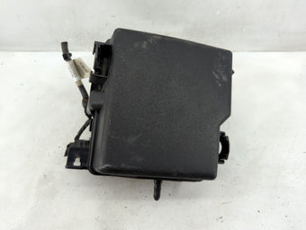 compare product 2016-2018 Kia Sorento Fusebox Fuse Box Panel Relay Module P/N:91201C6300UA Fits Fits 2016 2017 2018 OEM Used Auto Parts