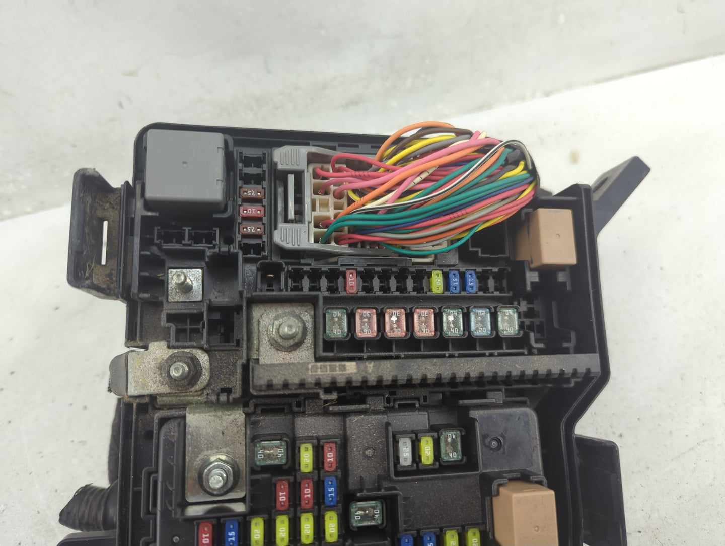 2016-2018 Kia Sorento Fusebox Fuse Box Panel Relay Module P/N:91941-C6020 Fits Fits 2016 2017 2018 OEM Used Auto Parts - Oem