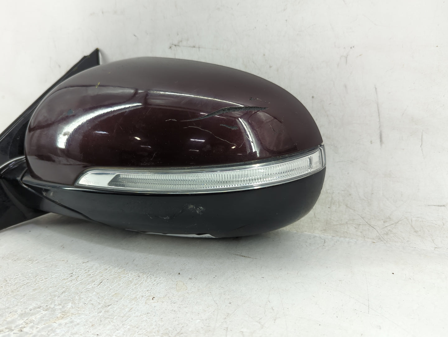 2016-2020 Kia Sorento Driver Side View Mirror - Left Door Mirror OEM Used - Oemusedautoparts1.com