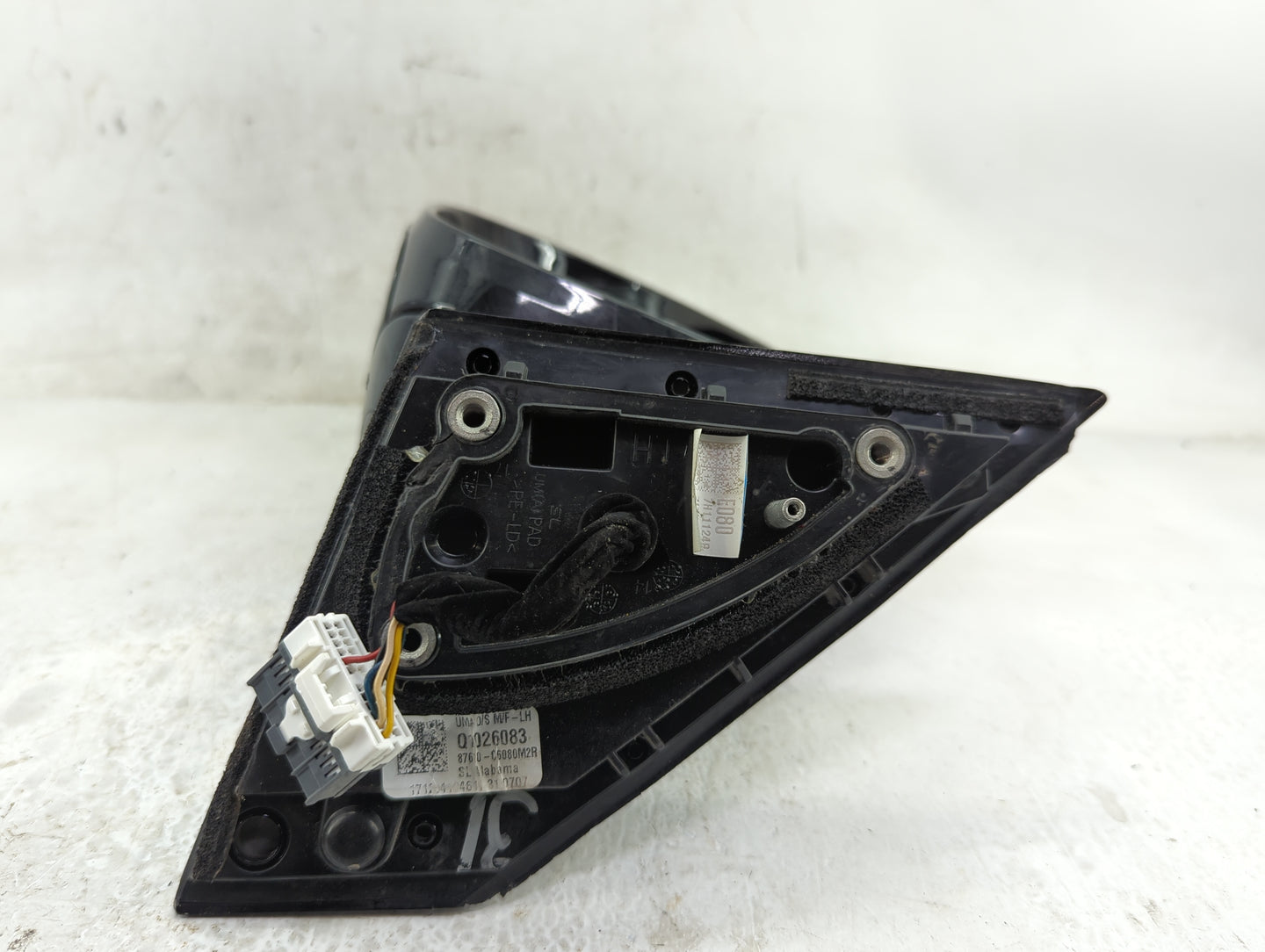2016-2020 Kia Sorento Driver Side View Mirror - Left Door Mirror OEM Used - Oemusedautoparts1.com
