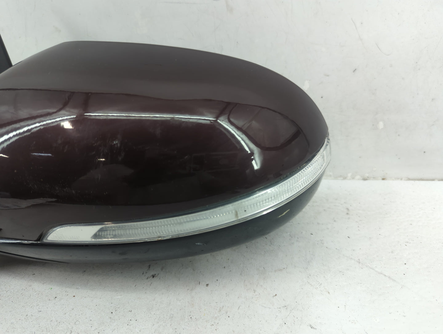 2016-2020 Kia Sorento Driver Side View Mirror - Left Door Mirror OEM Used - Oemusedautoparts1.com