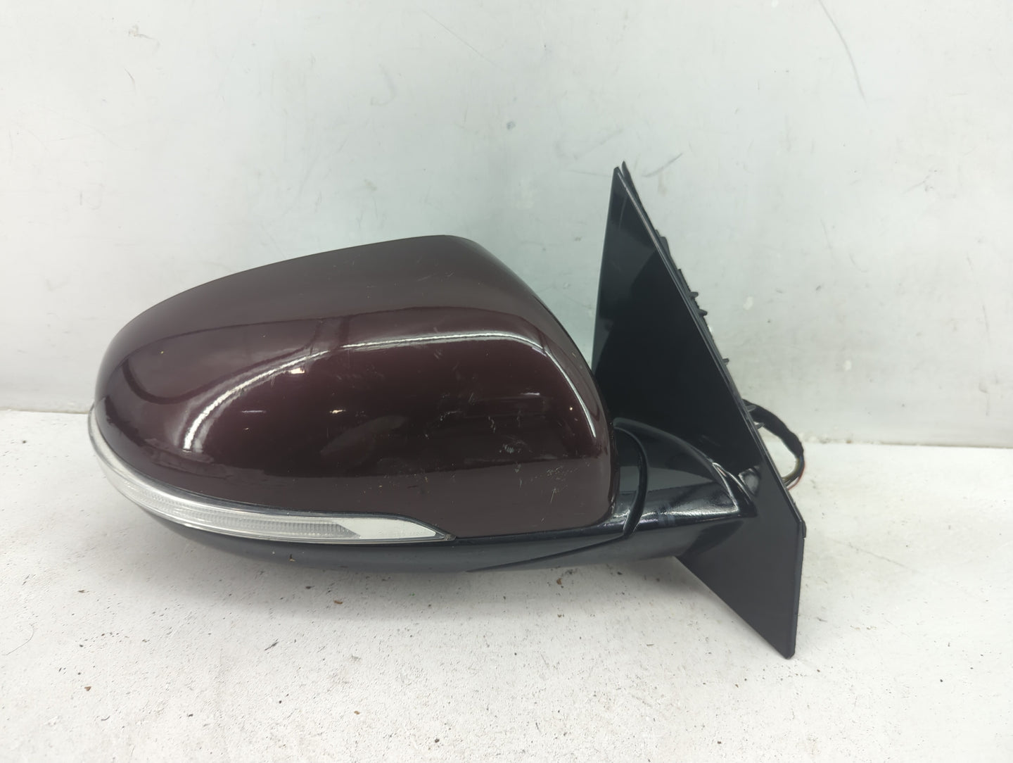 2016-2020 Kia Sorento Passenger Side View Mirror - Right Door Mirror OEM Used - Oemusedautoparts1.com