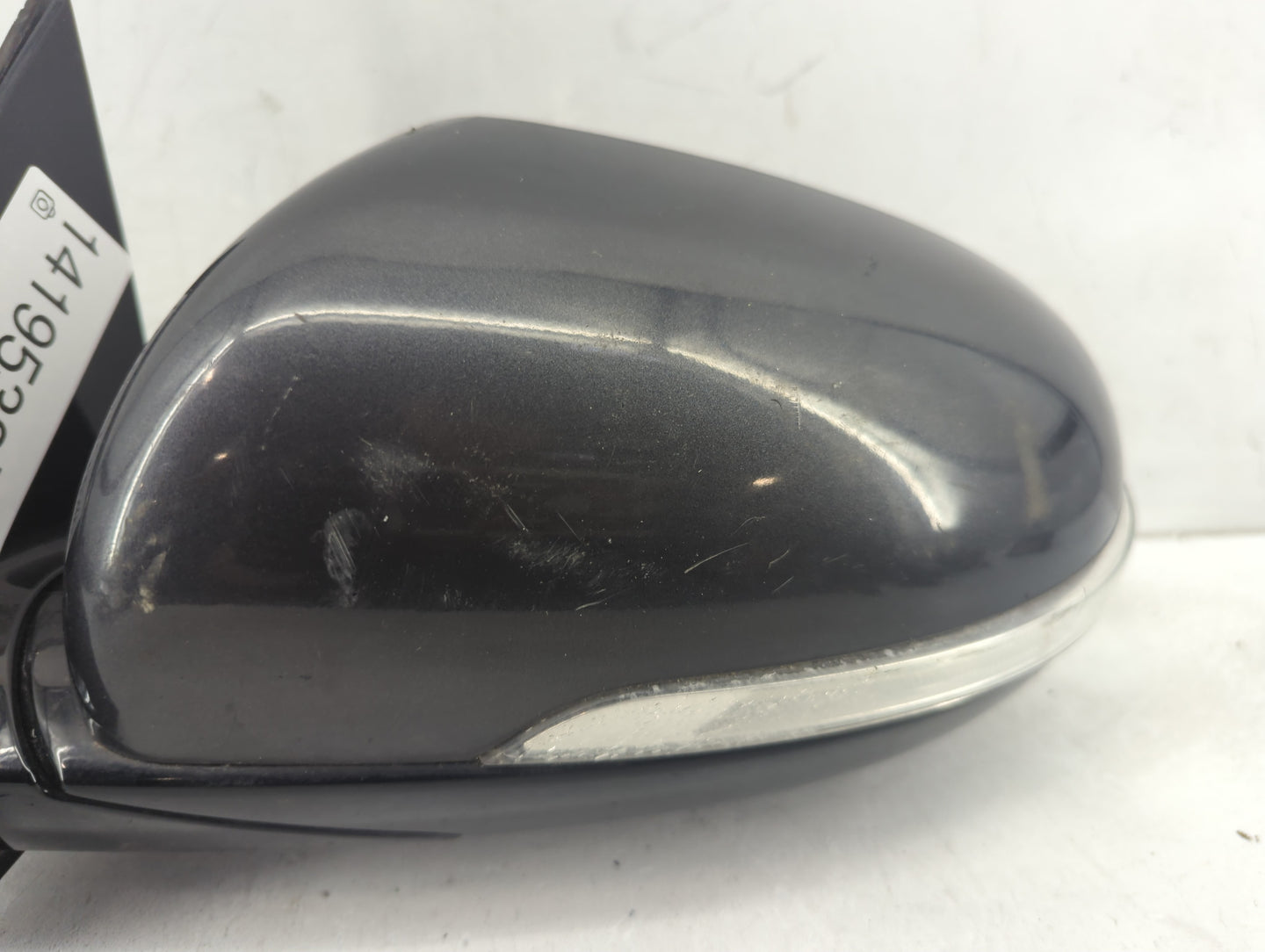 2016-2020 Kia Sorento Driver Side View Mirror - Left Door Mirror OEM Used - Oemusedautoparts1.com