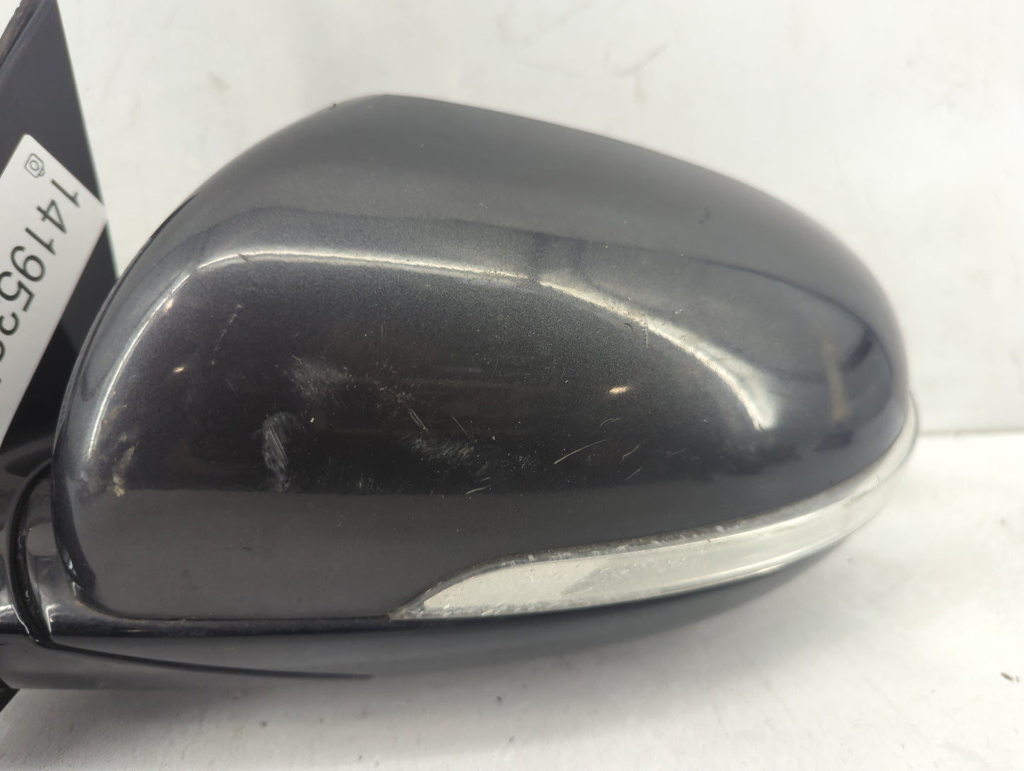 2016-2020 Kia Sorento Driver Side View Mirror - Left Door Mirror OEM Used - Oemusedautoparts1.com