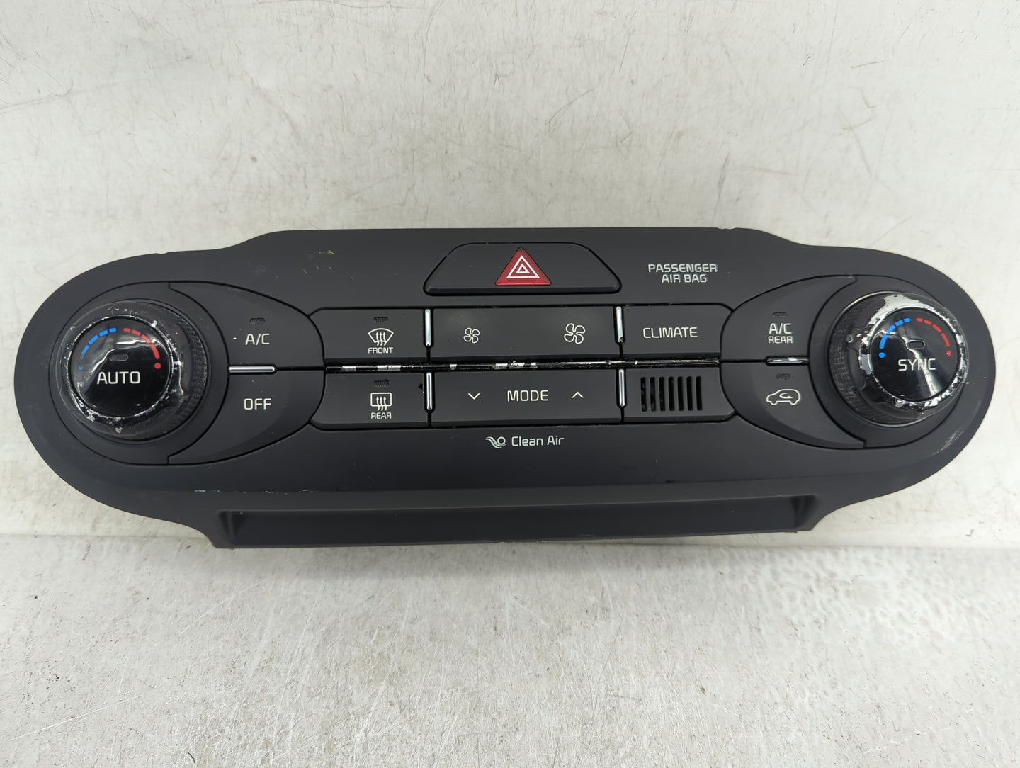 2017-2018 Kia Sorento Climate Control Module Temperature AC/Heater Replacement P/N:97250-C6560 Fits Fits 2017 2018 OEM Used 
