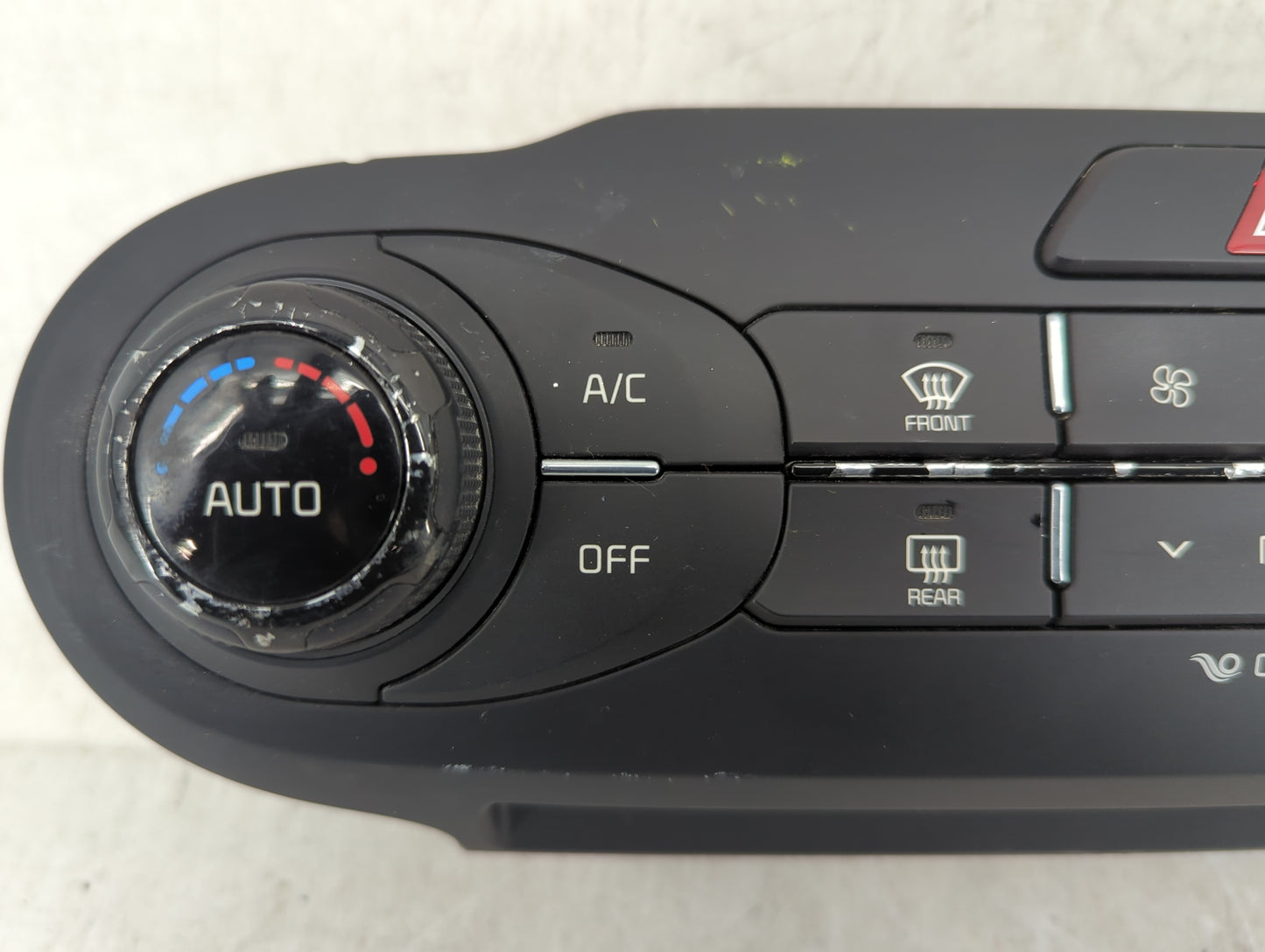 2017-2018 Kia Sorento Climate Control Module Temperature AC/Heater Replacement P/N:97250-C6560 Fits Fits 2017 2018 OEM Used 