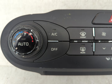 2017-2018 Kia Sorento Climate Control Module Temperature AC/Heater Replacement P/N:97250-C6560 Fits Fits 2017 2018 OEM Used Auto Parts