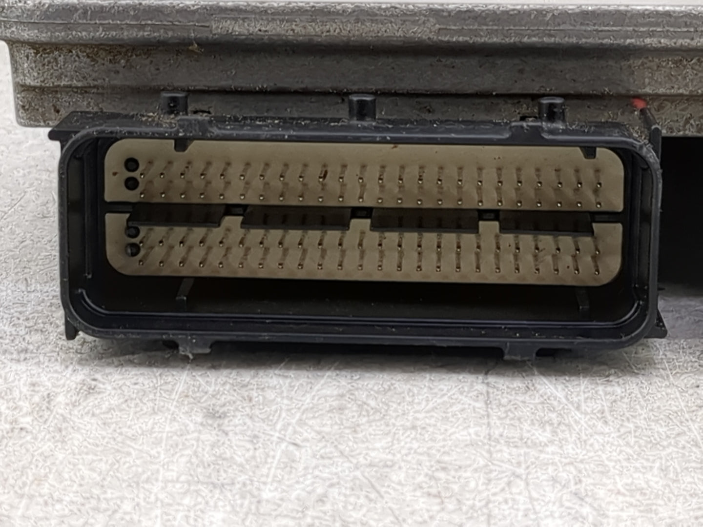 2016-2018 Kia Sorento PCM Engine Control Computer ECU ECM PCU OEM P/N:39101-3CWN2 28587915 Fits Fits 2016 2017 2018 OEM Used