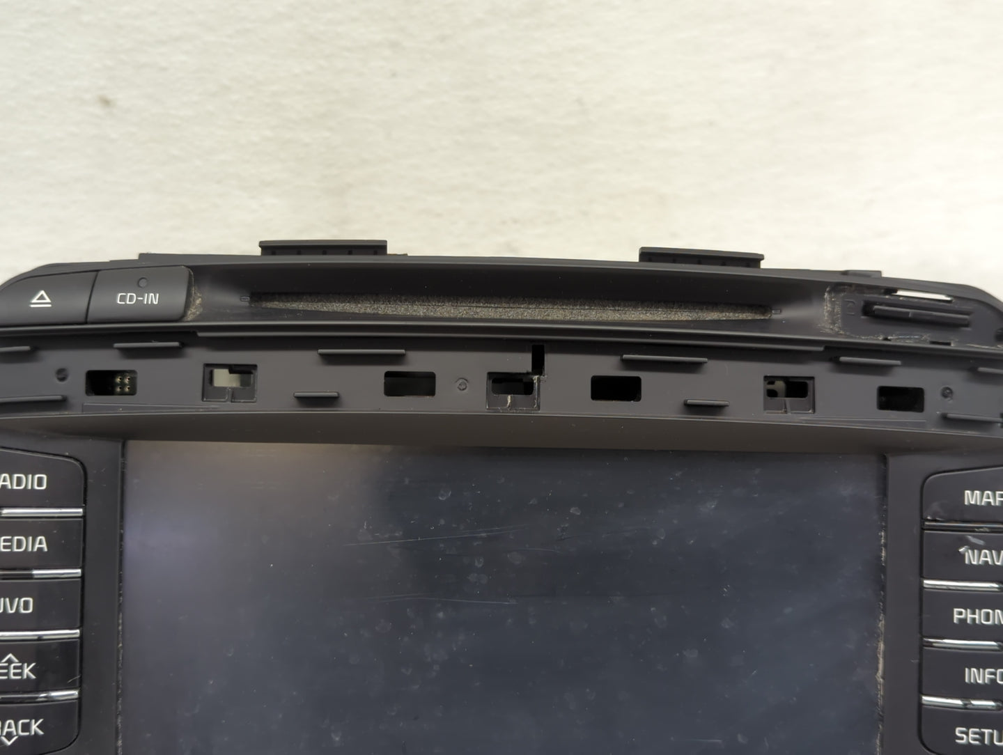 2016-2018 Kia Sorento Radio AM FM Cd Player Receiver Replacement P/N:96560-C6003WK Fits Fits 2016 2017 2018 OEM Used Auto Pa