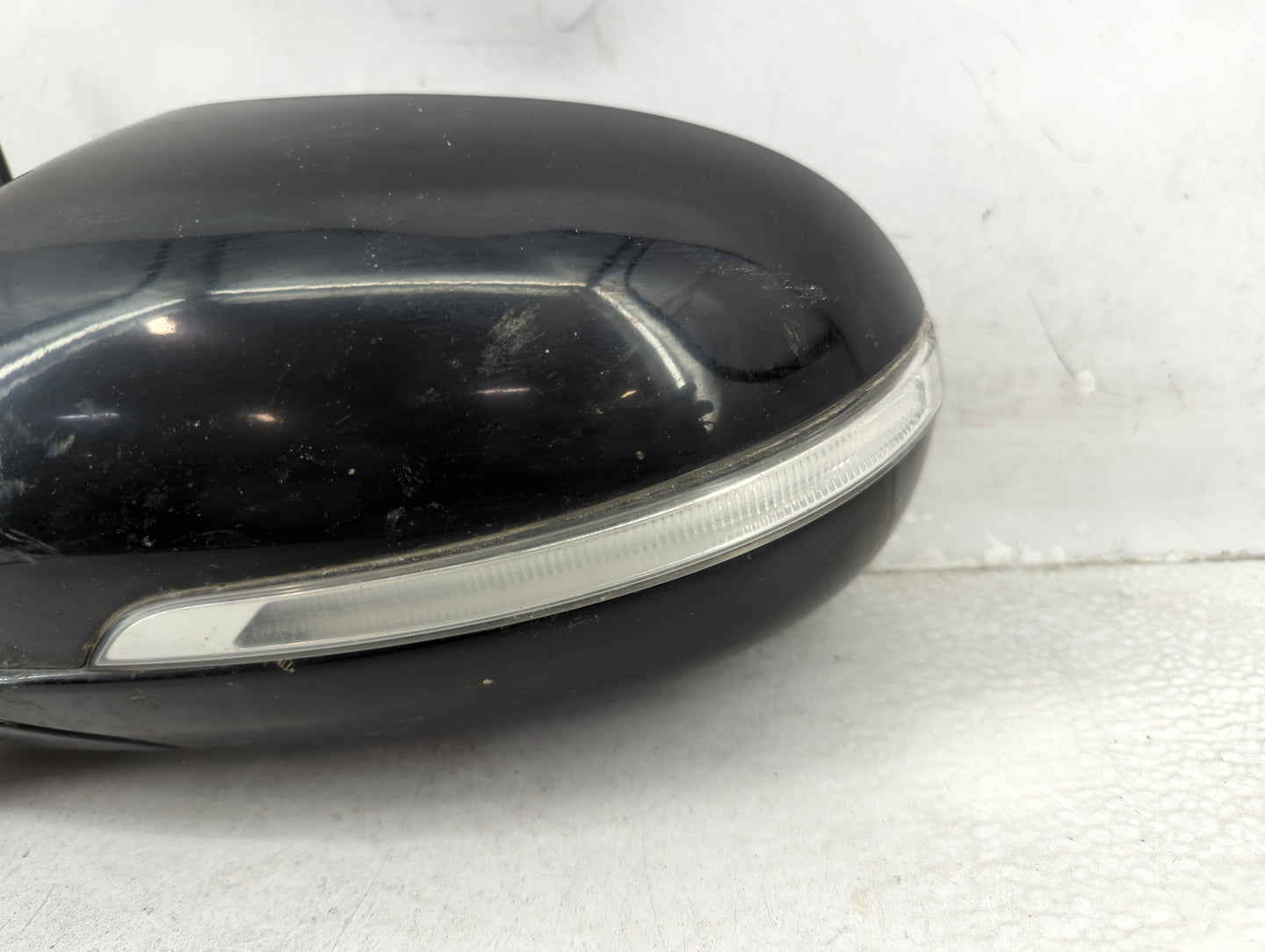 2017-2020 Kia Sorento Driver Side View Mirror - Left Door Mirror OEM Used - Oemusedautoparts1.com