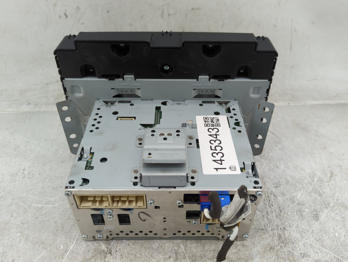 2018 Kia Sorento Radio AM FM Cd Player Receiver Replacement P/N:96160-C6300WK AC140C6AN, TQ8-AC140C6AN Fits OEM Used Auto Pa