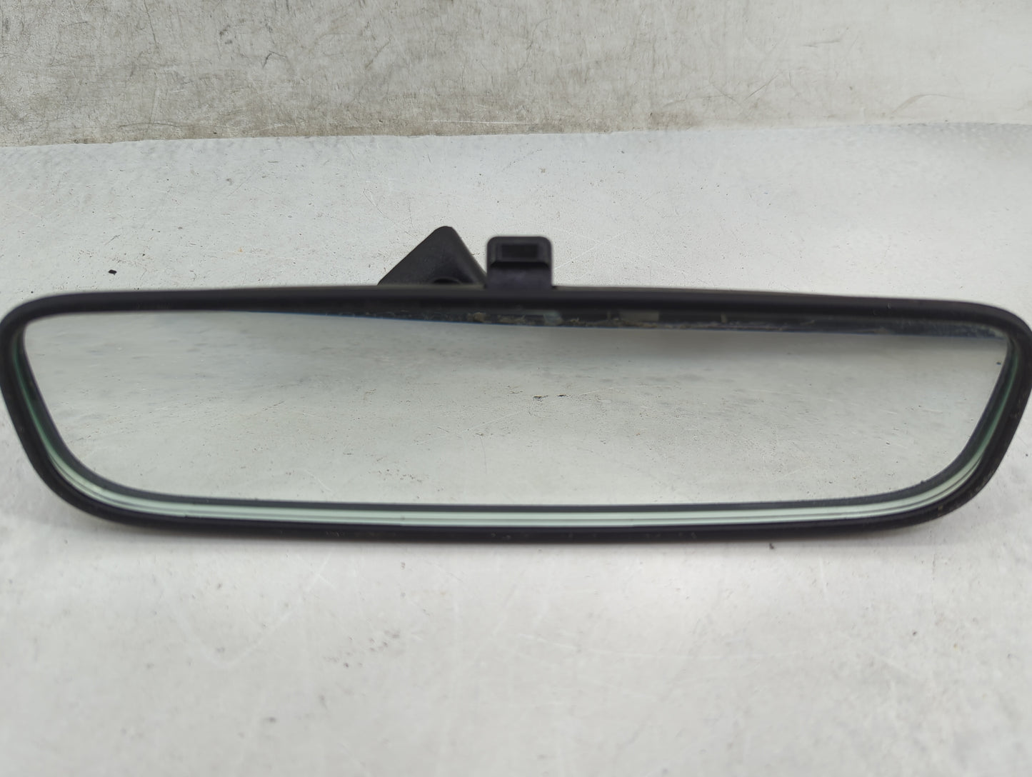 2016-2020 Kia Sorento Interior Rear View Mirror Replacement OEM Fits OEM Used Auto Parts - Oemusedautoparts1.com