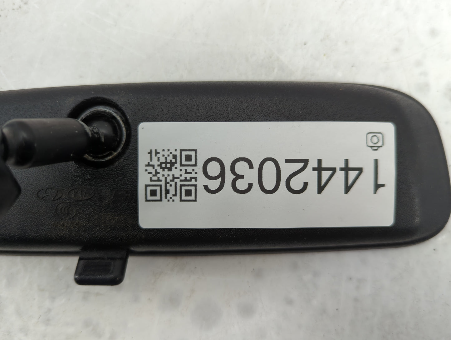 2016-2020 Kia Sorento Interior Rear View Mirror Replacement OEM Fits OEM Used Auto Parts - Oemusedautoparts1.com