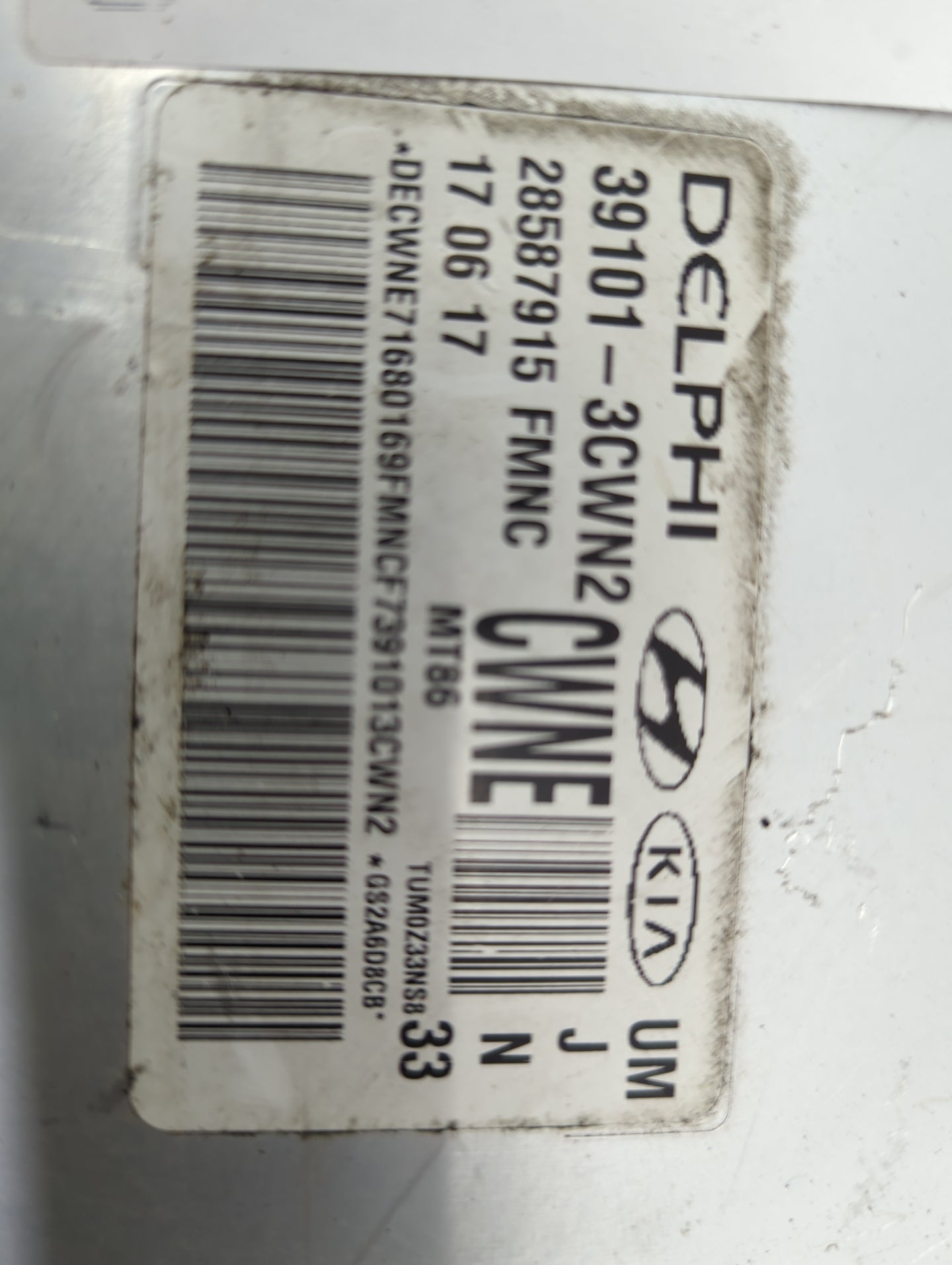 2016-2018 Kia Sorento PCM Engine Control Computer ECU ECM PCU OEM P/N:39101-3CWN2 28587915 Fits Fits 2016 2017 2018 OEM Used