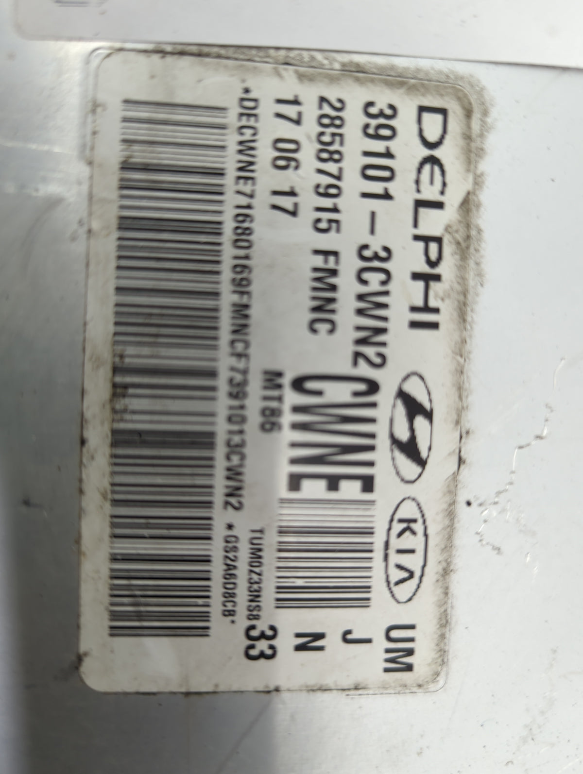 2016-2018 Kia Sorento PCM Engine Control Computer ECU ECM PCU OEM P/N:39101-3CWN2 28587915 Fits 2016 2017 2018 OEM Used Auto