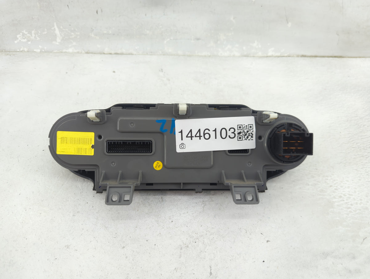 2017-2018 Kia Sorento Climate Control Module Temperature AC/Heater Replacement P/N:97250C6010 EC500UMEGC02 Fits Fits 2017 20