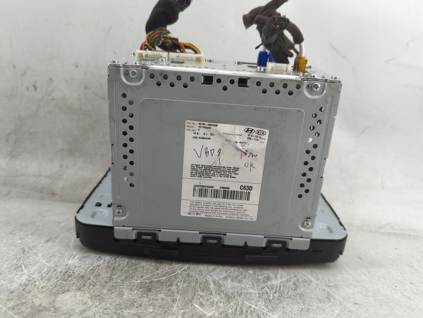 2016-2018 Kia Sorento Radio AM FM Cd Player Receiver Replacement P/N:96160-C6300WK AC140C6AN Fits Fits 2016 2017 2018 OEM Us