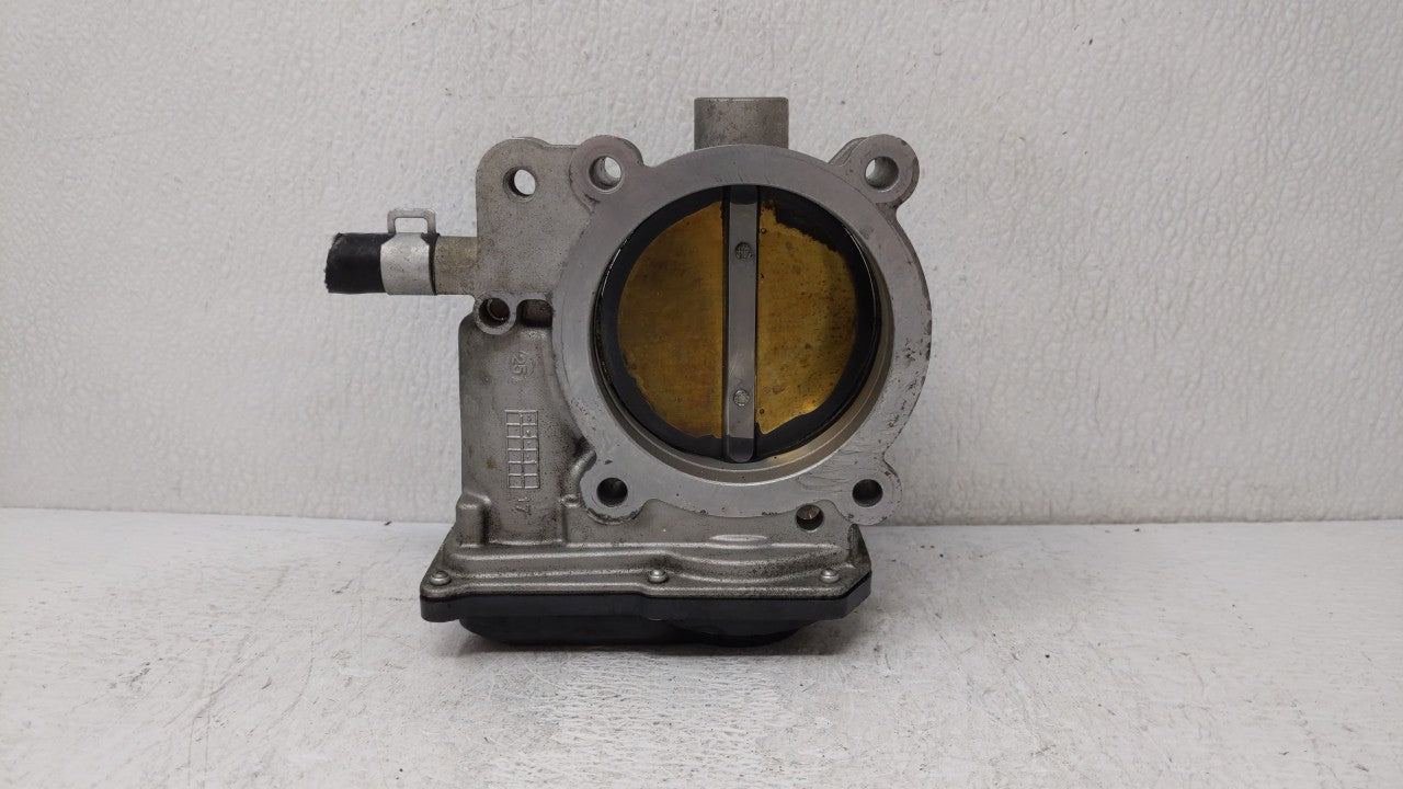 2014-2018 Kia Sorento Throttle Body P/N:5310 4P18 35100-3CAA0 Fits Fits 2012 2013 2014 2015 2016 2017 2018 OEM Used Auto Par
