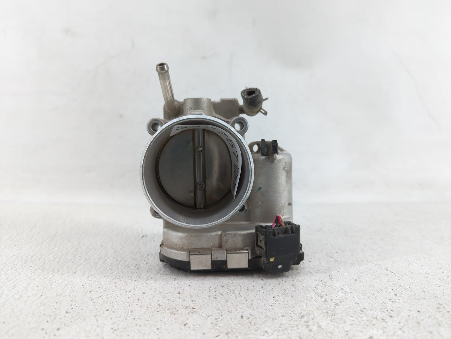 2016-2019 Kia Sorento Throttle Body P/N:0 280 750 618 35100-2G600 Fits Fits 2015 2016 2017 2018 2019 OEM Used Auto Parts - O