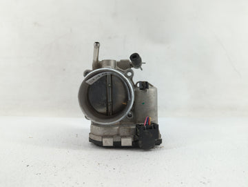 2016-2019 Kia Sorento Throttle Body P/N:0 280 750 618 35100-2G600 Fits Fits 2015 2016 2017 2018 2019 OEM Used Auto Parts - O